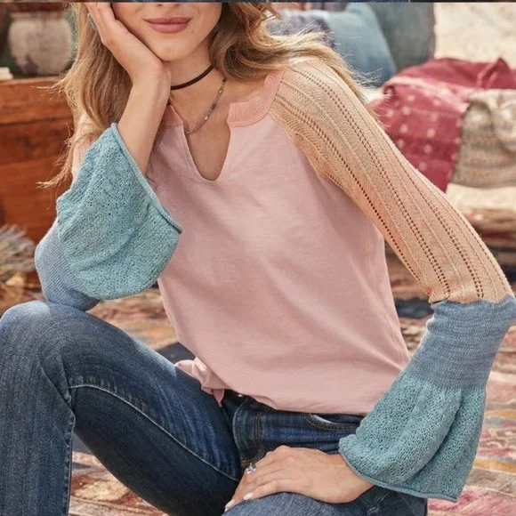 Beautiful SUNDANCE crochet bell sleeved t shirt top blouse - Picture 3 of 8